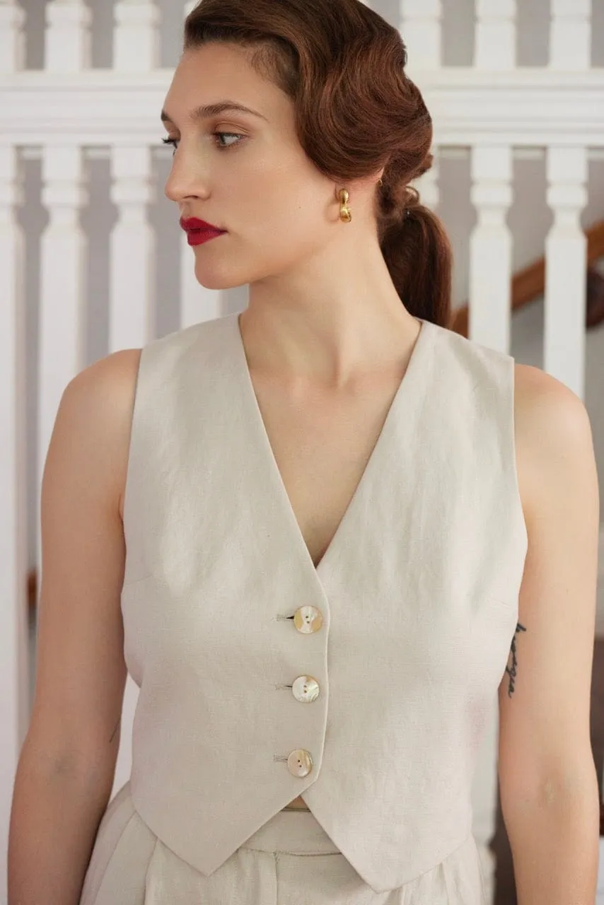 Diane Vest in Linen Blend