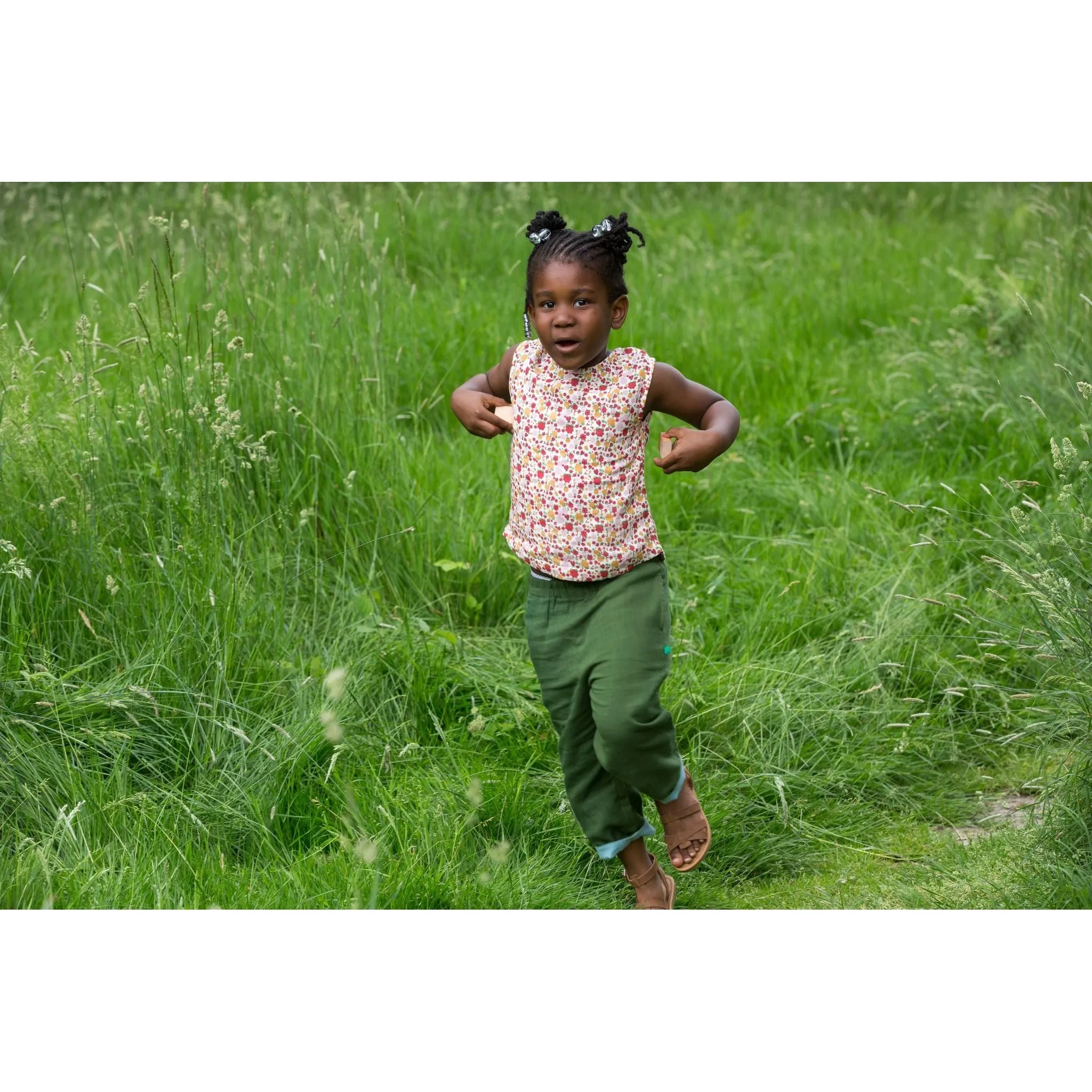 Ladybird Days Sleeveless Blouse - 1 Left Size 4-5 years