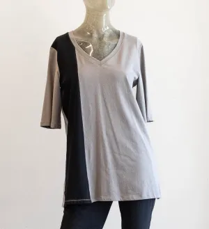 Luukaa V-Neck Tee Stone with Block Pattern