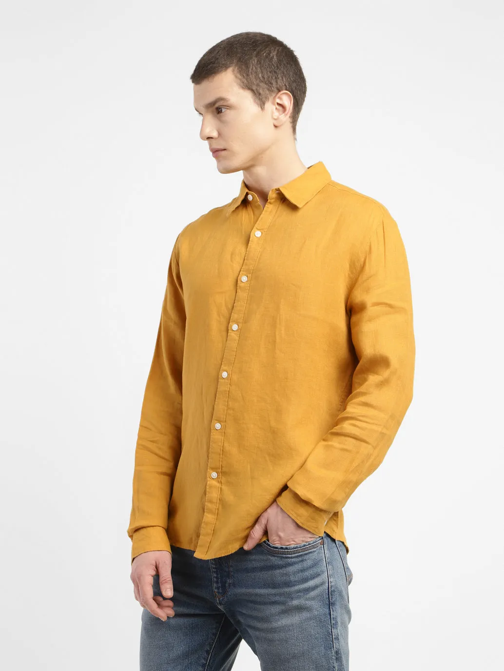 Men's Solid Spread Collar Linen Shirt