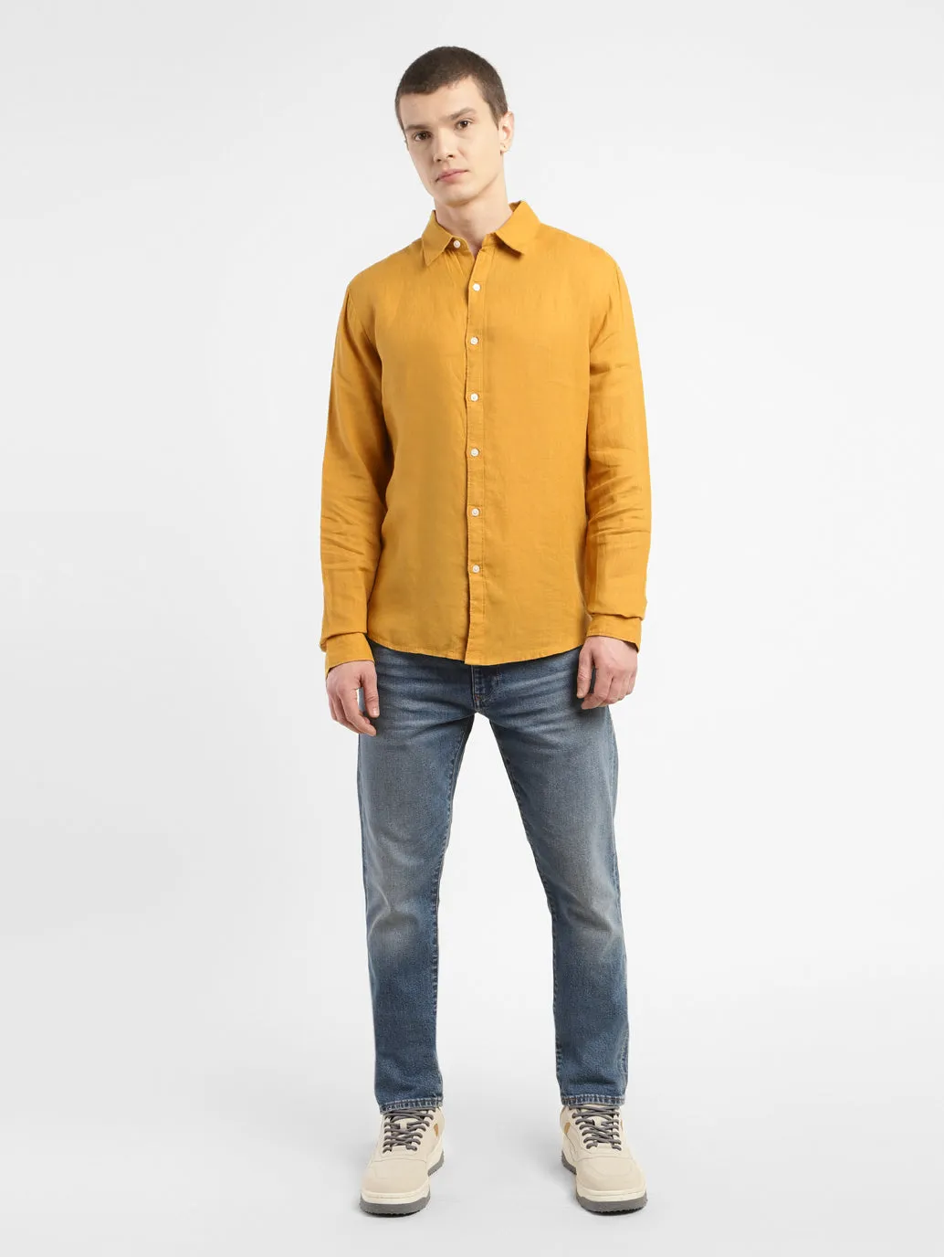 Men's Solid Spread Collar Linen Shirt