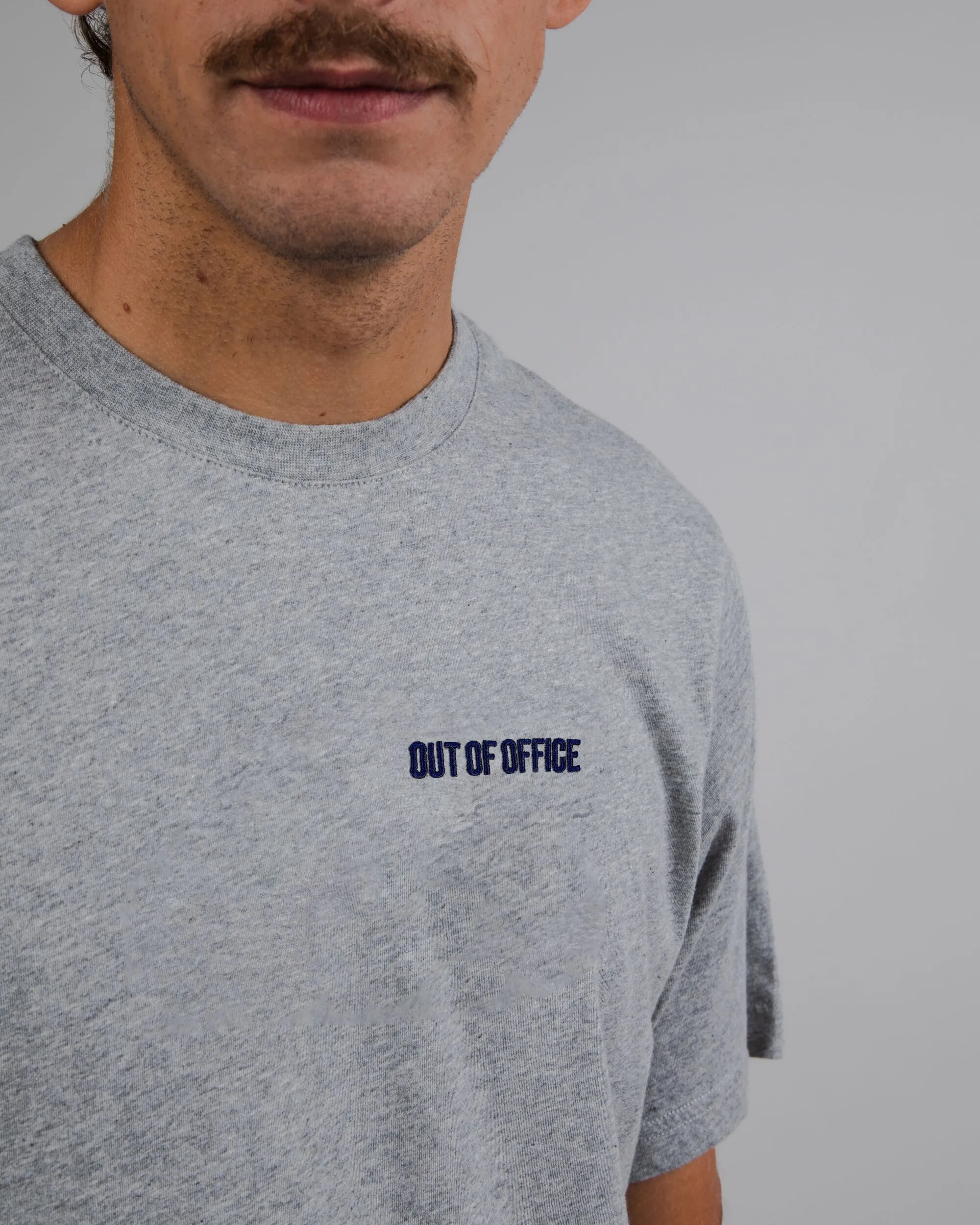 Out of Office T-shirt Grey Melange