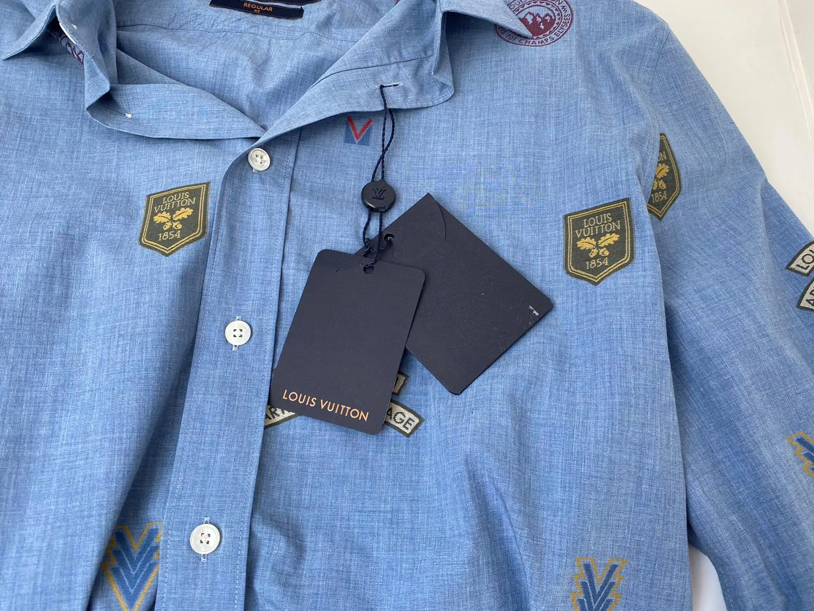 Regular Fit Classic Shirt With Stamps