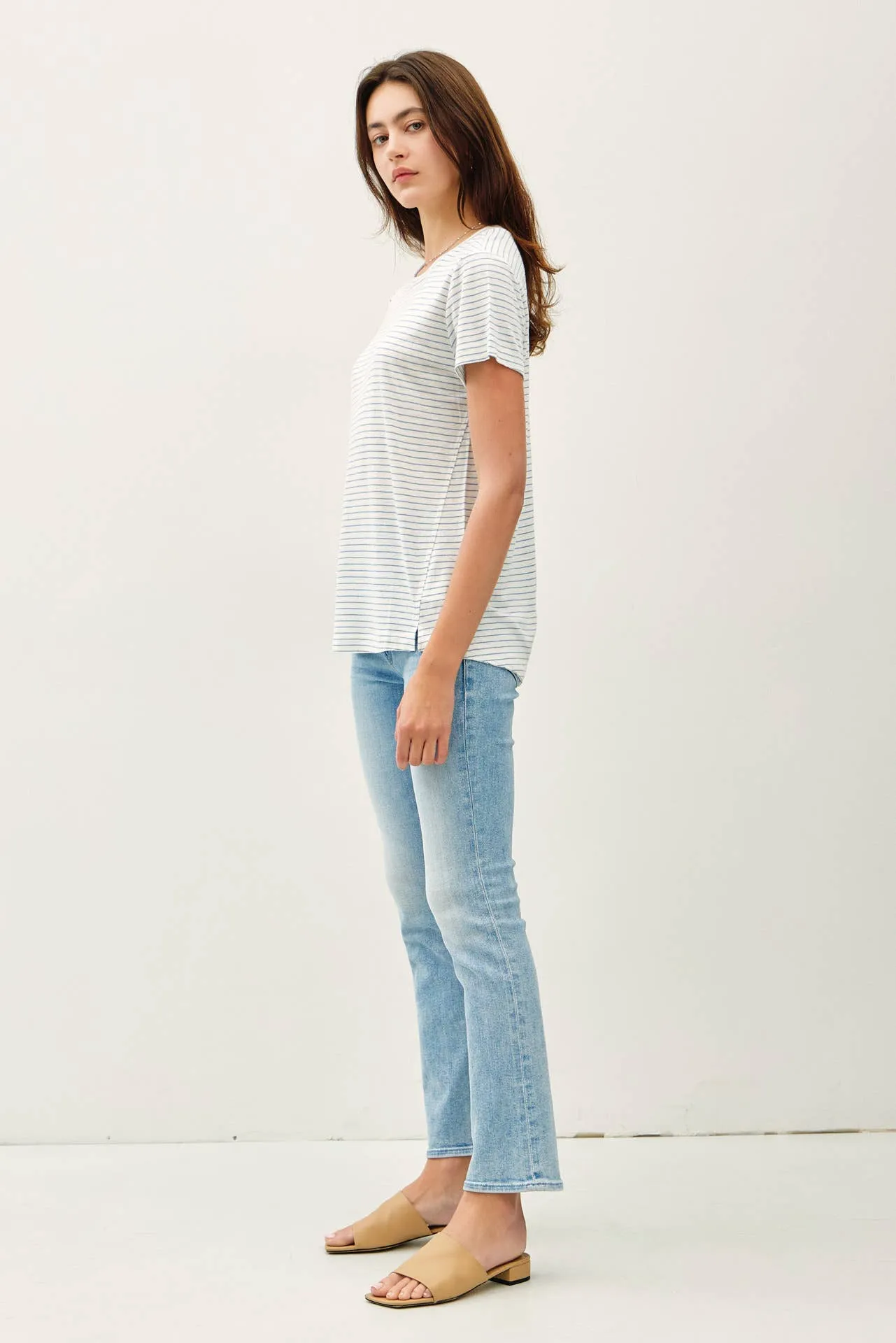 SHORT SLEEVE ROUND NECK STRIPED RELAXED TEE
