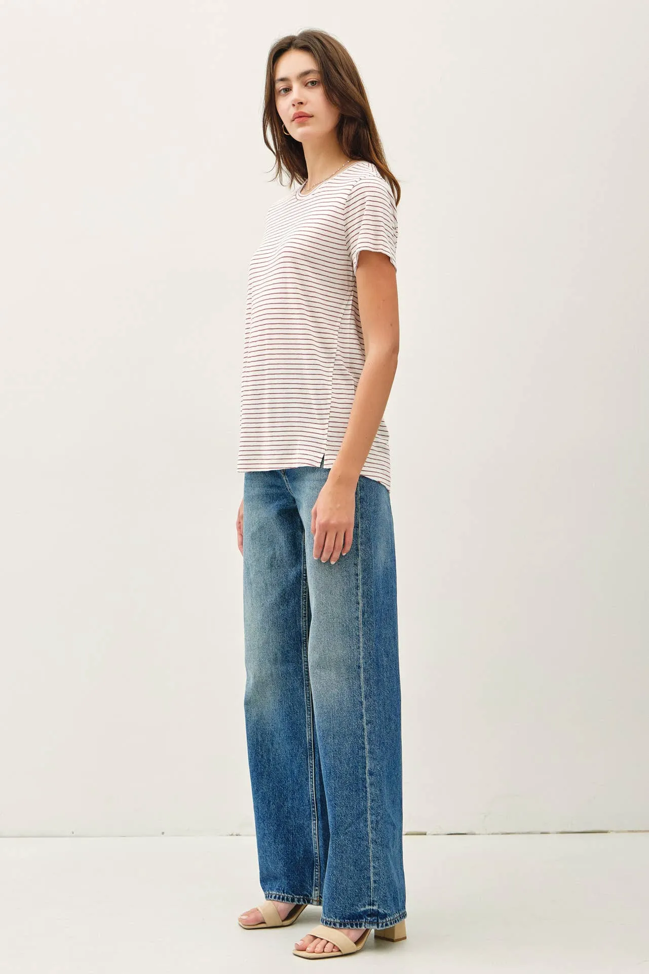 SHORT SLEEVE ROUND NECK STRIPED RELAXED TEE