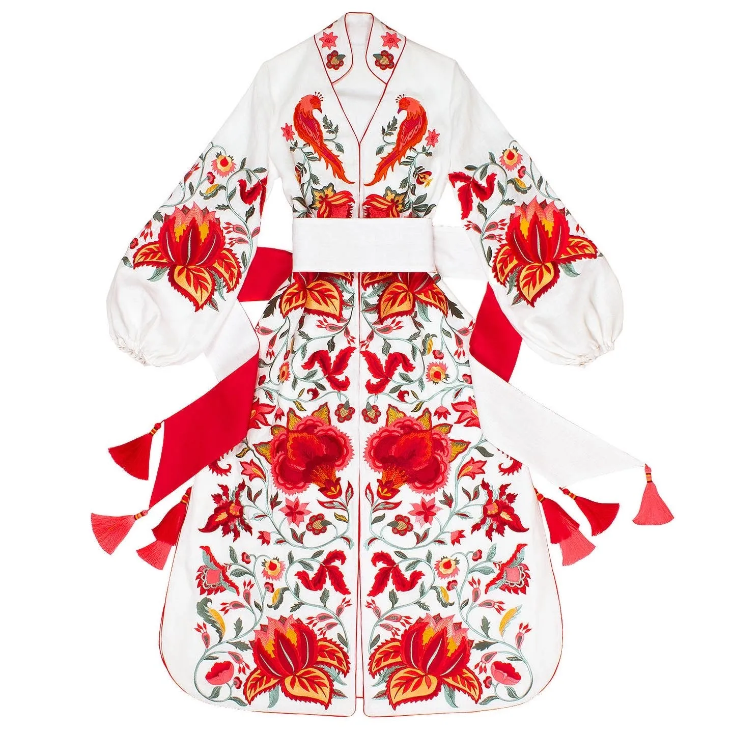 White Kaftan with embroidered flowers