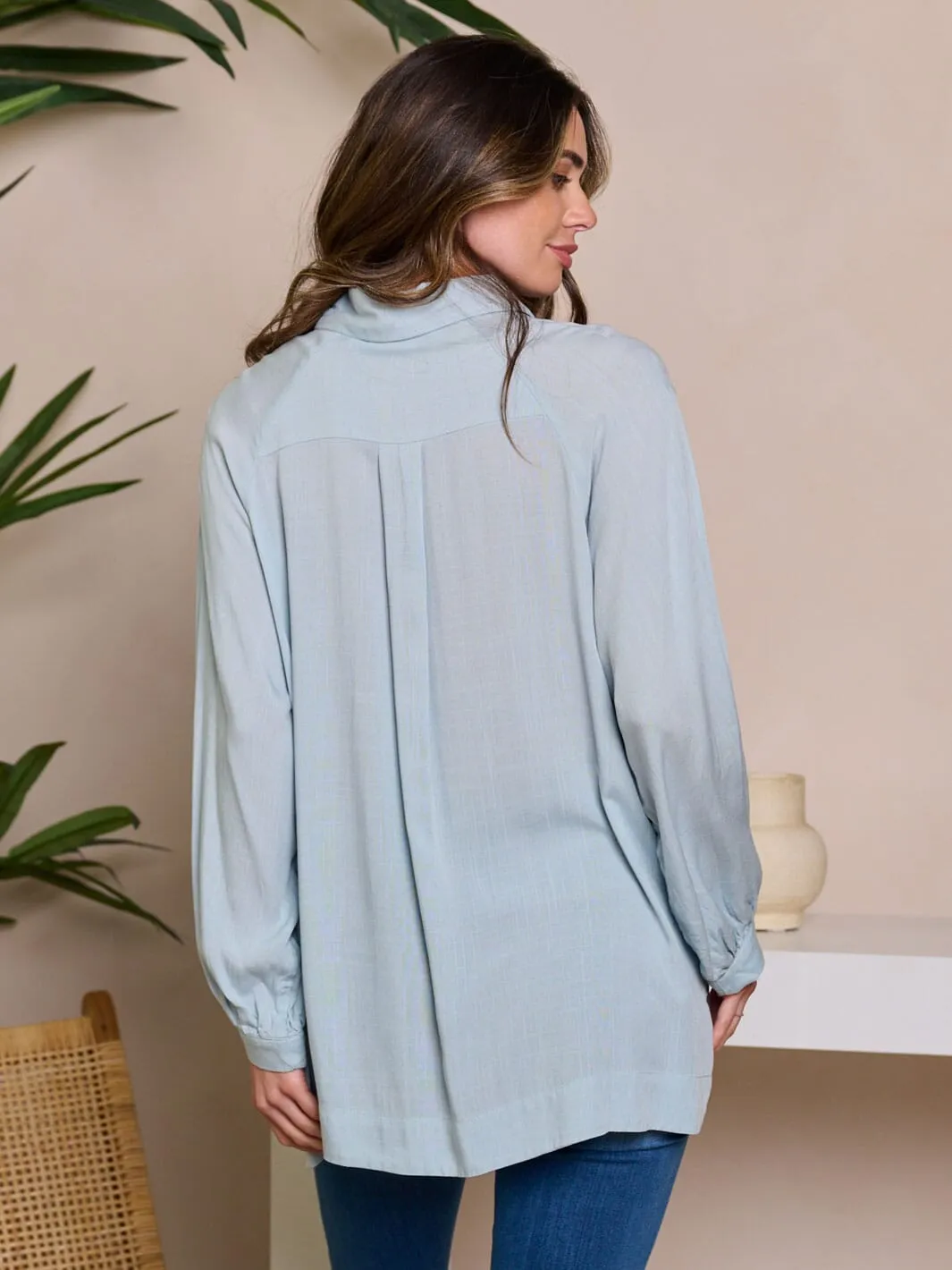 WOMEN'S LONG SLEEVE V-NECK BUTTON UP HIGH-LOW BLOUSE TOP
